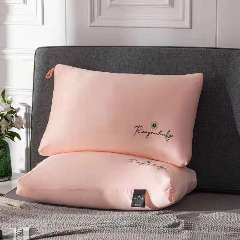 Pure color pillow