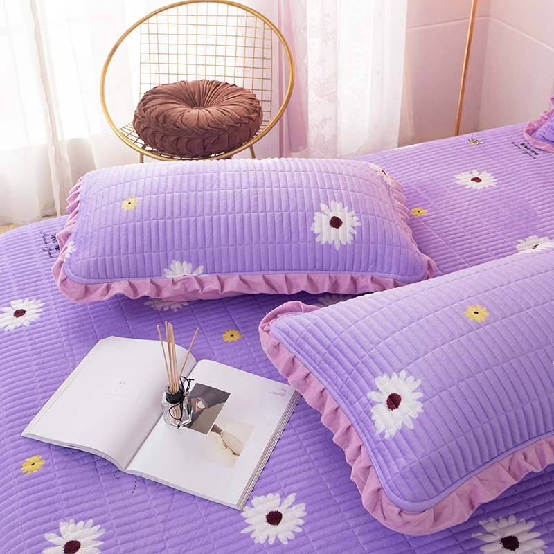 stripe bed cover